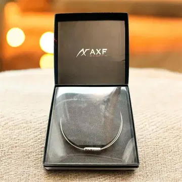 새상품급 AXF 액세서리 와이어 목걸이 M 51cm 블랙 x 실버