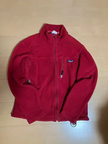 Patagonia 신틸라 플리스 자켓 M 레드 파타고니아
