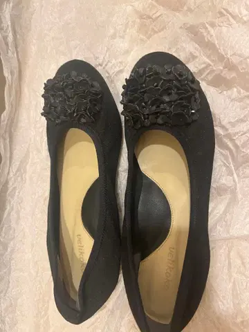 새상품급 velikoko 블랙 플랫슈즈 장식 포함