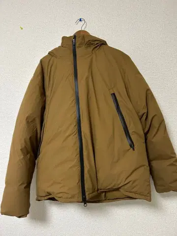 MUJI 브라운 다운 자켓 L 사이즈 후드 부착
