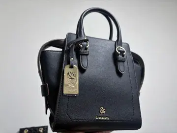 블랙 숄더백 합성 피혁 미사용 택 포함