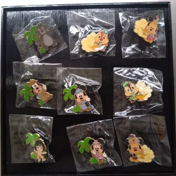 [미사용] 디즈니 리조트 핀 배지 9개 세트