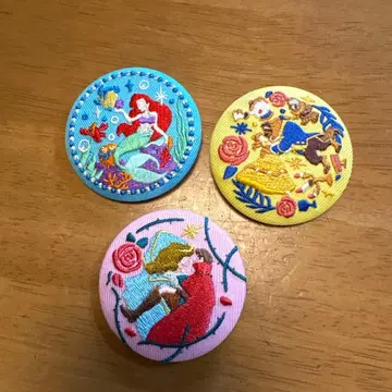 자수 캔뱃지 디즈니 프린세스 3개 아리엘 미녀와 야수 잠자는 숲속의 공주