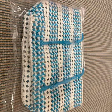 파랑과 화이트 스트라이프 바스켓백