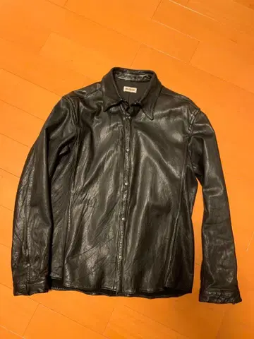 BIGLIDUE 블랙 가죽 셔츠