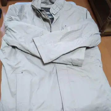 GENERIOUS 베이지 점퍼/블루종