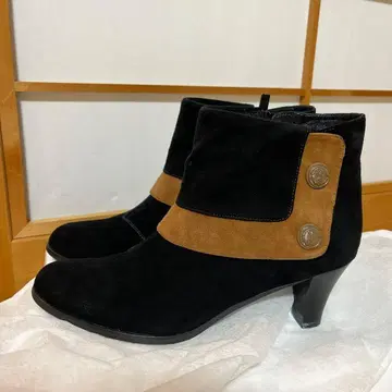 블랙과 브라운 REGAL