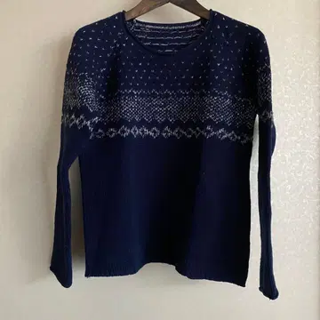 팔라스 팰리스 노르딕 무늬 네이비 긴팔 니트