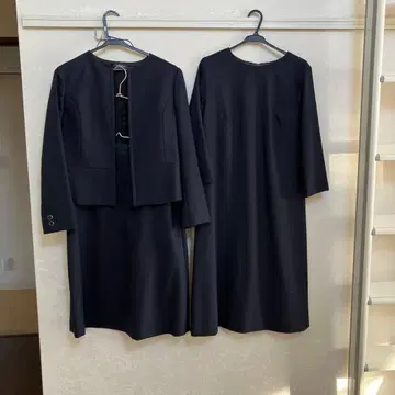 네이비 자켓과 드레스 세트