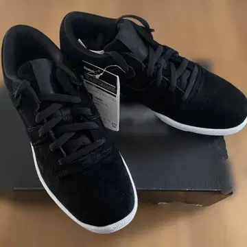 리복 클럽 워크아웃 AST 27.5cm