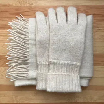 *1/1 한정 판매* 유니클로 캐시미어 머플러 캐시미어 니트 그로브