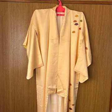 호몬기 일본풍 패턴 연한 옐로우 컬러 크림색