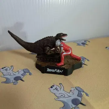 울트라 세븐, 공룡 탱크와 싸우는 피규어