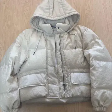 UNIQLO 후드 부착 다운 자켓