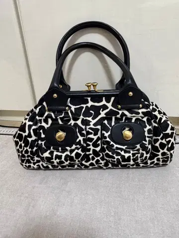 레오파드 무늬 핸드백 BALLY