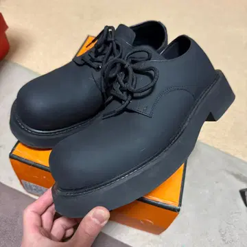 남성용 부츠 로우컷 가죽 블랙 통굽