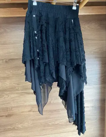 [ 새상품급 ] 비대칭 레이어드 프릴 스커트 블랙 펑크 록풍