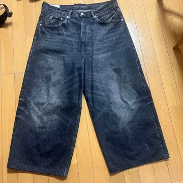 엔도 모리 착용 초기 H&M SUPER BAGGY 36/30