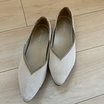 VIVAIA 스틸레토 바이컬러 플랫슈즈 베이지 37.5