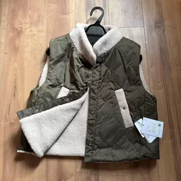 새상품 라슈드 정가 19,800엔 리버서블 베스트