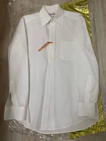 BARNEYS NEWYORK 바니스 뉴욕 슬림핏 셔츠