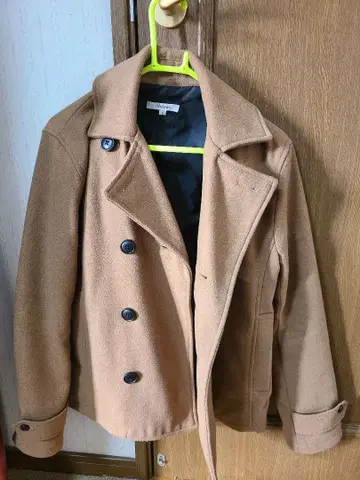 베이지 울 혼방 피코트 더블 가격 협의 가능