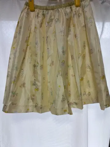 프랑슈리페 하카타 TOY 스커트