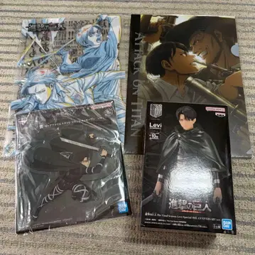 진격의 거인 리바이 피규어 클리어 파일 아크릴 스탠드 세트