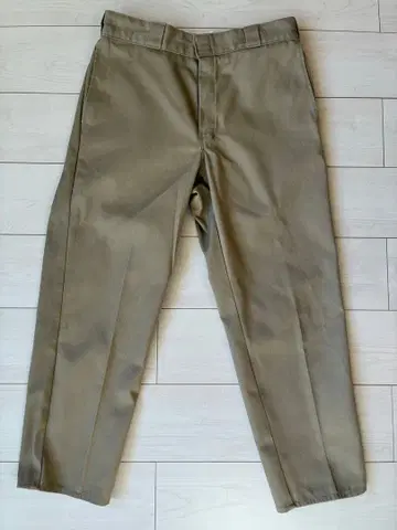 Dickies EDWIN & THE HEARTBREAKERS 베이지