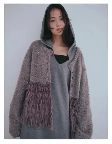 andequal fringe design gritter knit