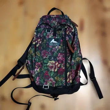GREGORY 꽃무늬 백팩