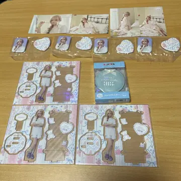 에니마이 복권 ILLIT 이로하 아크릴 스탠드