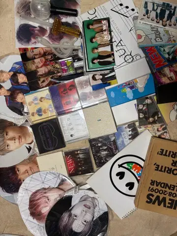 NEWS 팬 굿즈 세트 CD 포스터 포토 카드 묶음 판매