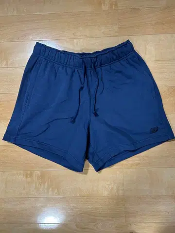 뉴발란스 숏팬츠