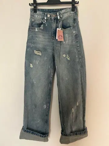 클리어 라이트 블루 데미지 가공 와이드 레그 데님