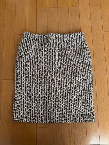 로라 애슐리 LAURA ASHLEY 트위드 타이트 스커트