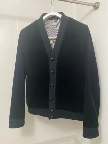 넘버나인 스탠다드 시기 벨벳 가디건 자켓