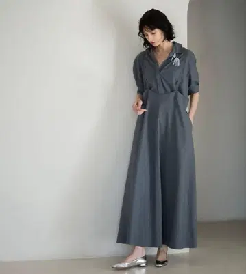 [ 새상품급 ] ebure 라이트 트로피컬 울 원피스 size.38