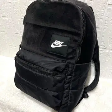 [ 새상품급 ] NIKE 나이키 헤리티지 윈터라이즈드 백팩 블랙