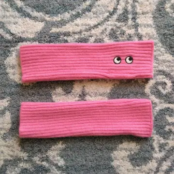 UNIQLO 안야 힌드마치 캐시미어 니트 암워머 핑크