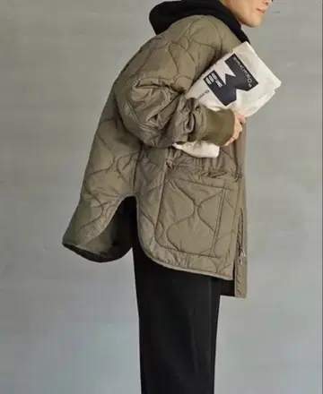 Deuxieme Classe CALUX QUILTED 다운 자켓