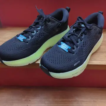 Skechers 카본 인퓨즈드 블랙/라임