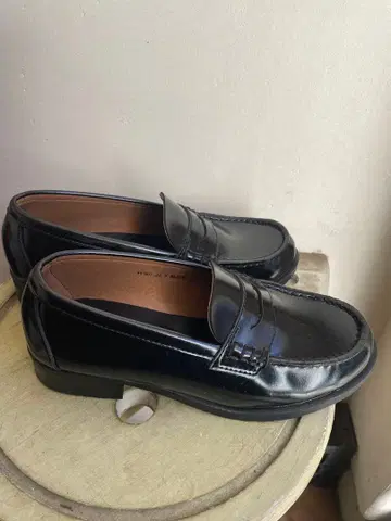 블랙 로퍼 합성 피혁제