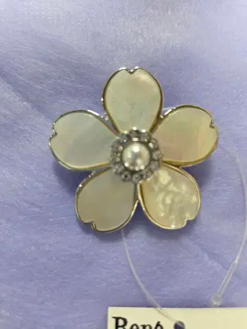 Rene 르네 꽃 브로치 벚꽃 택 포함 미사용 새상품