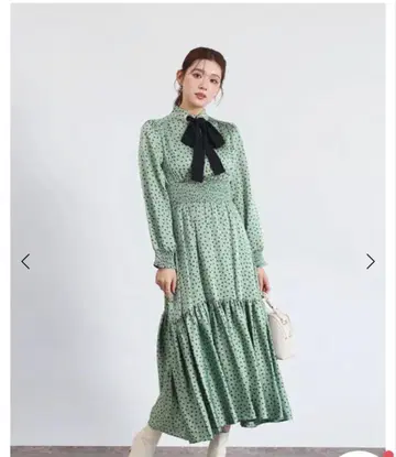 페넬 프론트 리본 도트 원피스