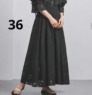 새상품급 유나이티드 애로우즈 opal 볼륨 플레어 스커트 꽃무늬 시스루