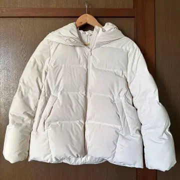 심리스 다운 파카 유니클로 다운 자켓 L 사이즈