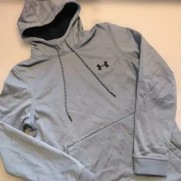 새상품 속기모 Under Armour 후드 부착 트레이닝복 사이즈 SM