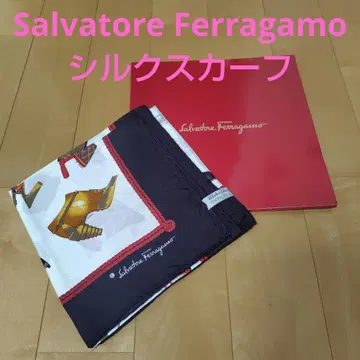 Salvatore Ferragamo 실크 스카프