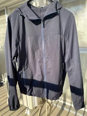 캘빈 클라인 플래티넘 네이비 윈드 브레이커 계열